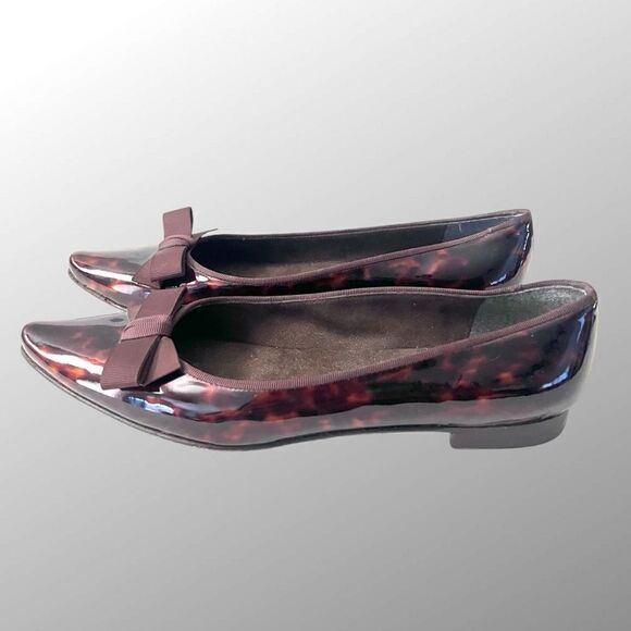 Stuart Weitzman Patent Leather Pointed Toe Tortoise Flats with bow 10 narrow - Picture 15 of 16